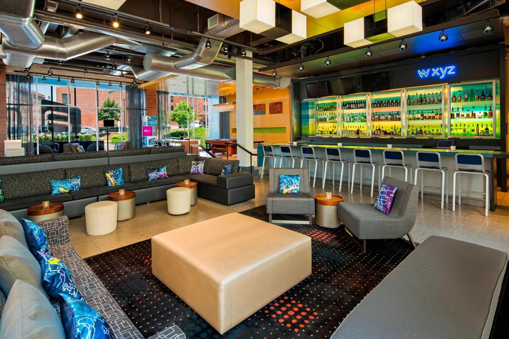 Aloft Hotel Milwaukee Downtown Exteriör bild