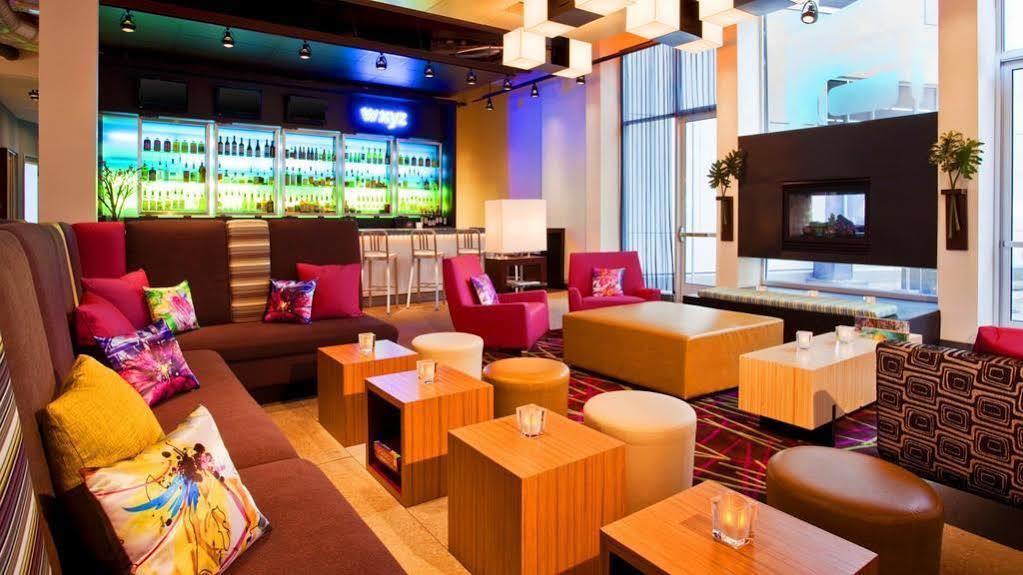 Aloft Hotel Milwaukee Downtown Exteriör bild
